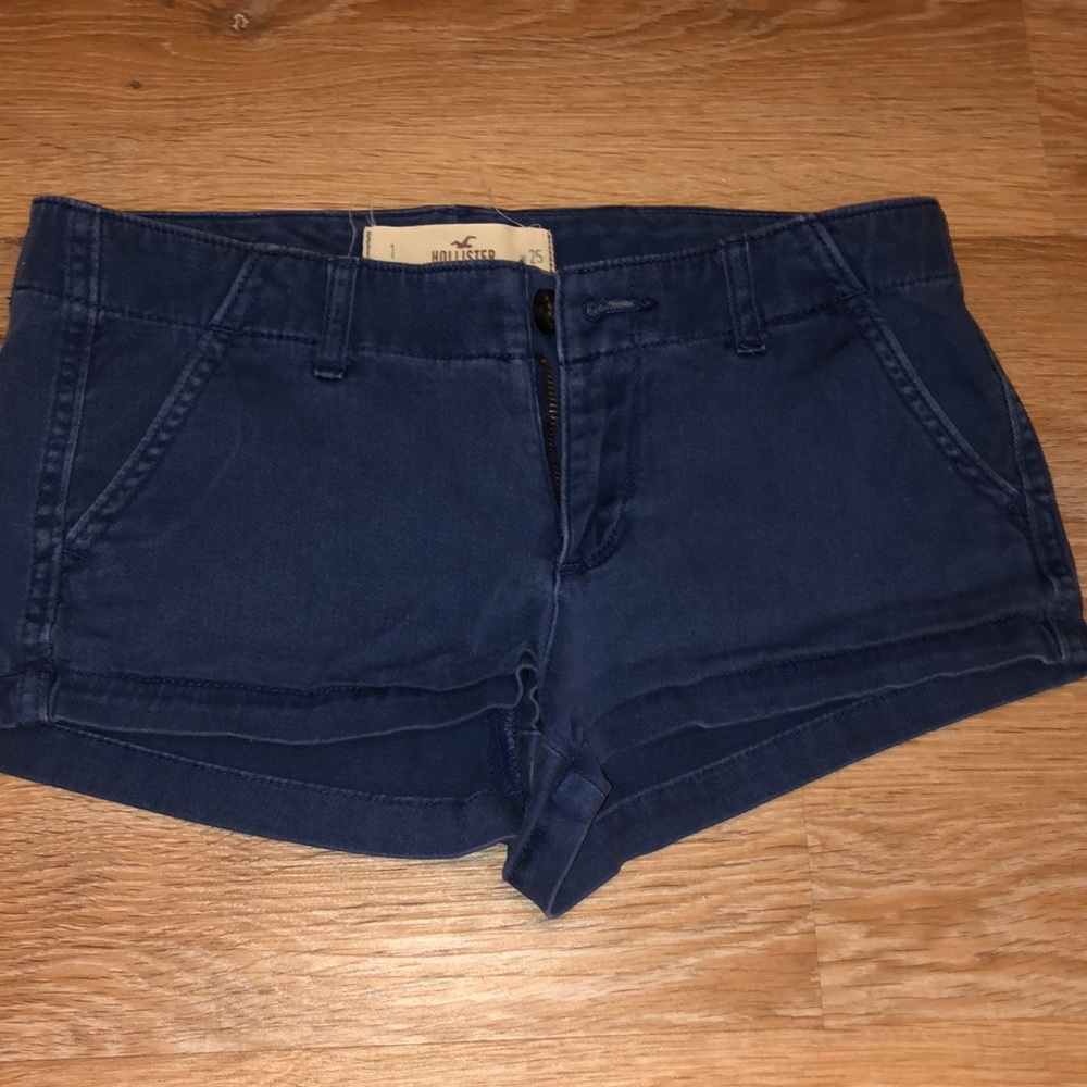 Hollister- Navy Blue shorts